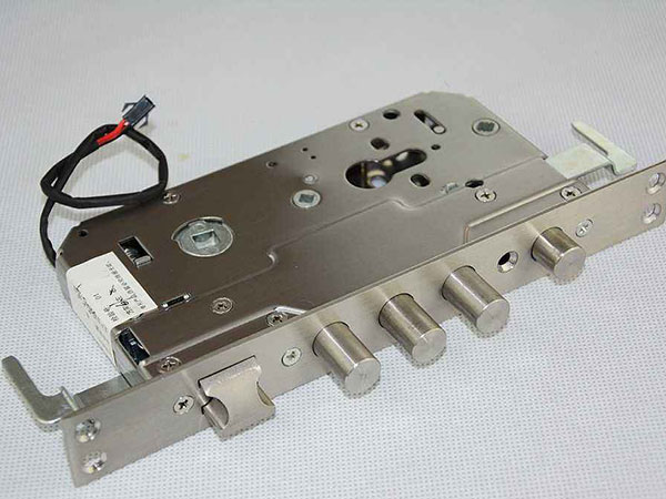 佳木斯24小时上门开锁公司